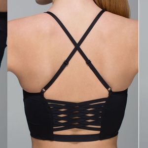 Lululemon Bonded Bra
Black!